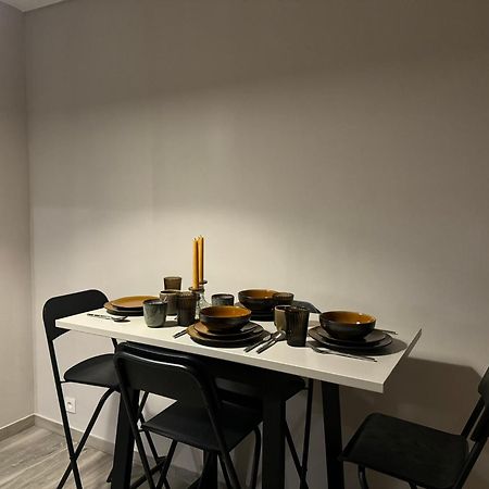 Appartement Brussels Expo ストロンベーク・ベーフェル エクステリア 写真