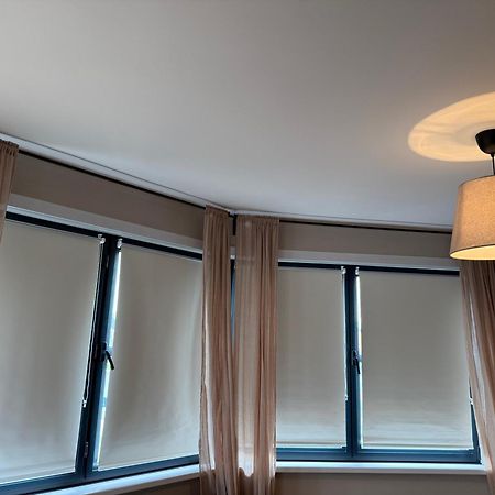 Appartement Brussels Expo ストロンベーク・ベーフェル エクステリア 写真