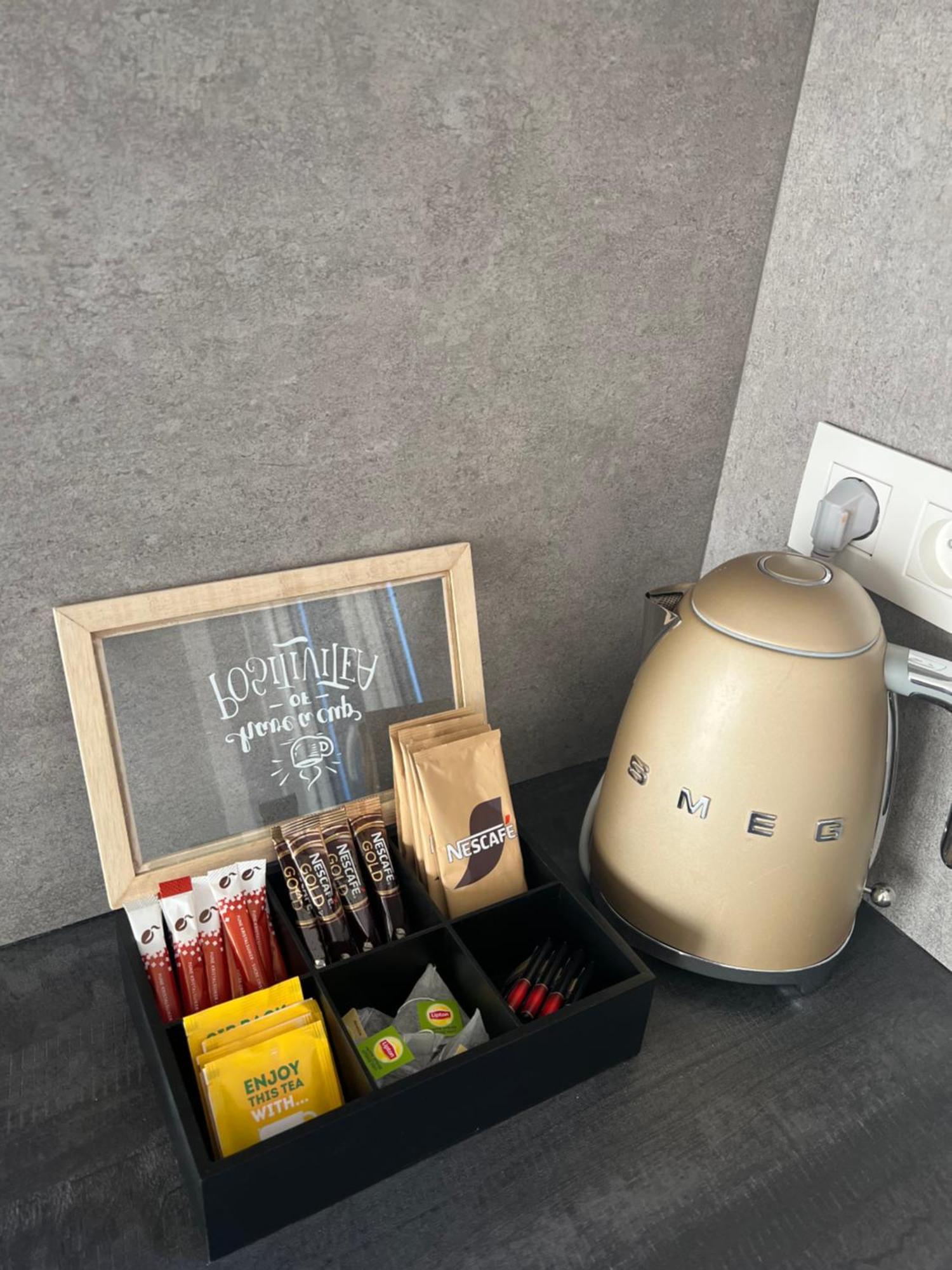 Appartement Brussels Expo ストロンベーク・ベーフェル エクステリア 写真